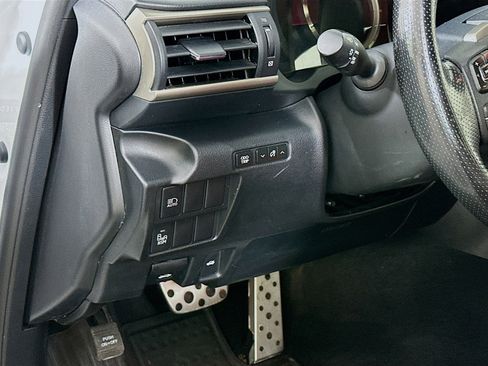 Used 2017 Lexus IS 300 F Sport w/ F Sport Package image 17