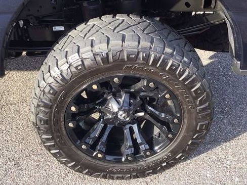 Used 2023 Ford F250 Lariat w/ Lariat Ultimate Package image 13