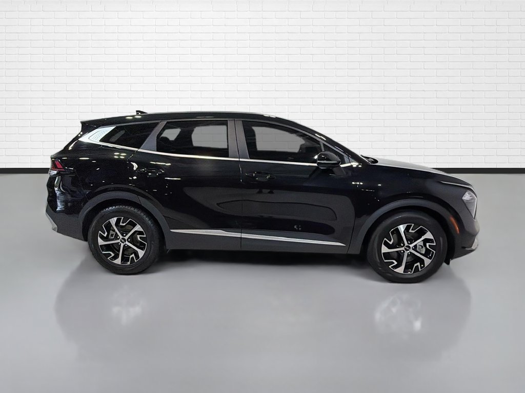 Used 2023 Kia Sportage EX FWD image 7