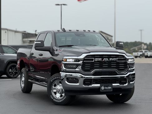 New 2026 RAM 2500 Tradesman AWD/4WD image 3