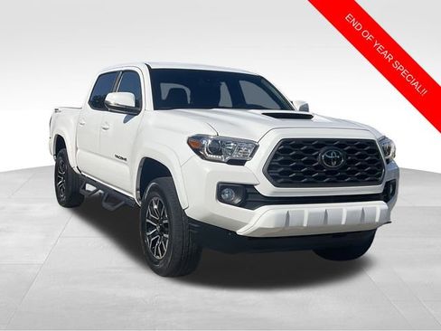 Used 2020 Toyota Tacoma TRD Sport image 1