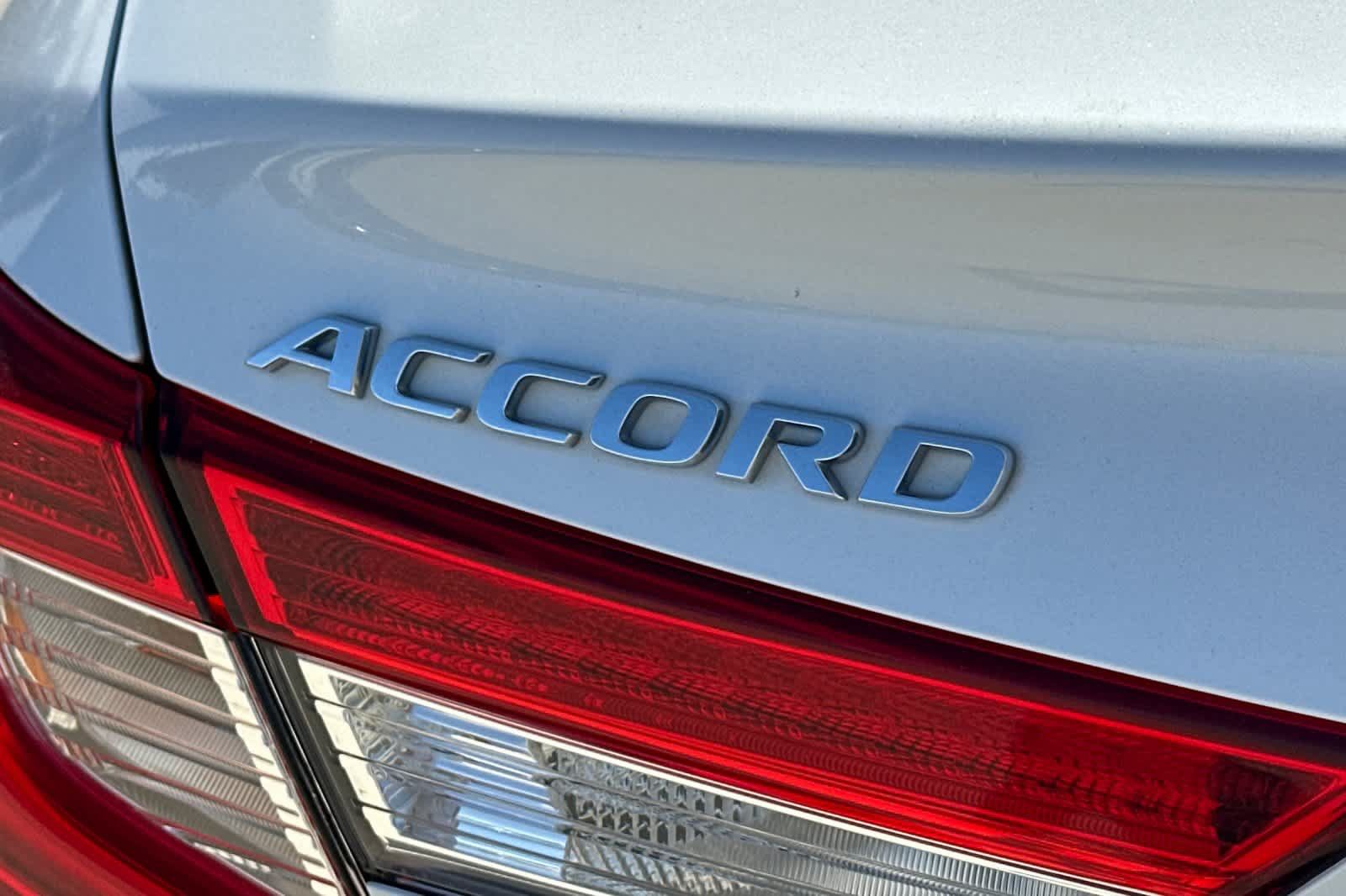 Used 2022 Honda Accord EX-L image 25