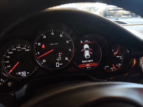 Used 2012 Porsche Panamera 4 image 55
