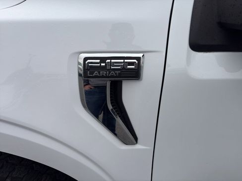 Used 2023 Ford F150 Lariat w/ Trailer Tow Package AWD/4WD image 9