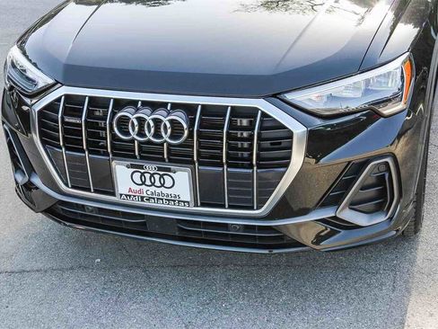 Used 2022 Audi Q3 2.0T Premium w/ Convenience Package image 6