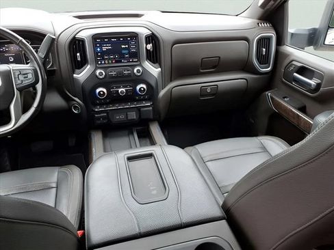 Used 2021 GMC Sierra 3500 Denali w/ Denali Ultimate Package AWD/4WD image 14