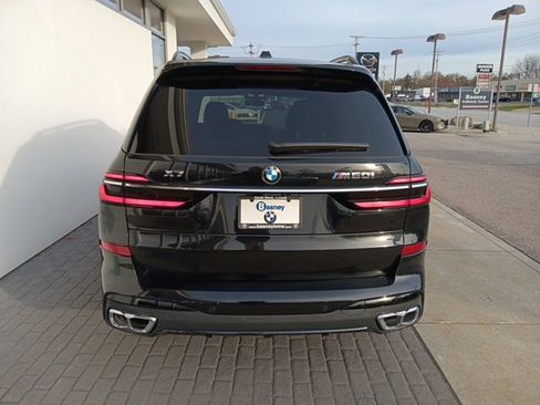 Certified 2025 BMW X7 M60i image 6