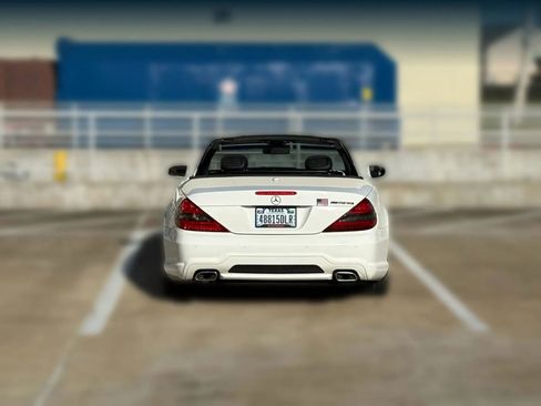 Used 2009 Mercedes-Benz SL 550 image 7