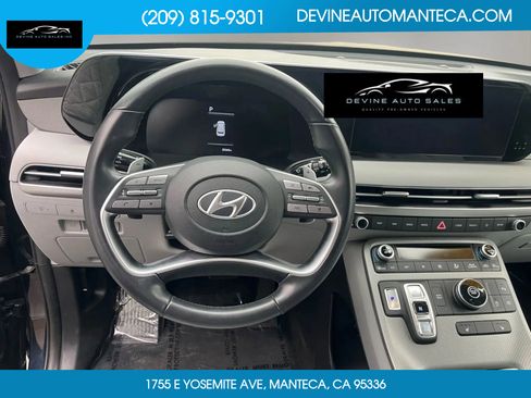 Used 2024 Hyundai Palisade SEL image 17