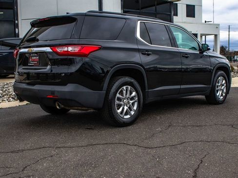 Used 2021 Chevrolet Traverse LT image 6