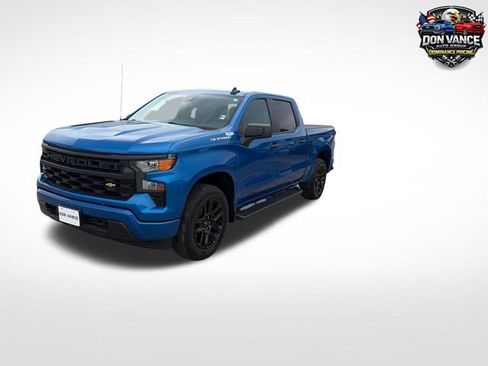 Used 2023 Chevrolet Silverado 1500 Custom AWD/4WD image 1
