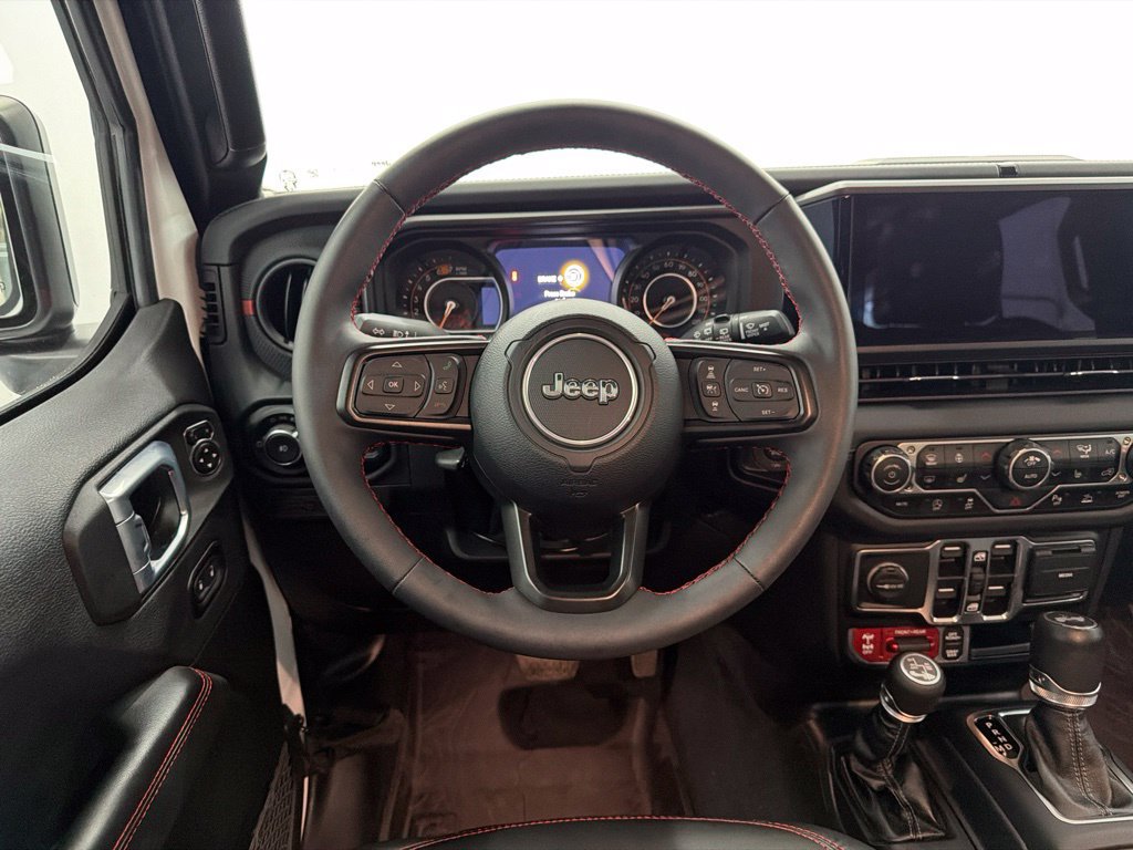Used 2024 Jeep Wrangler Unlimited Rubicon AWD/4WD image 23