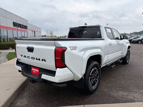 Certified 2025 Toyota Tacoma TRD Sport w/ TRD Sport Premium Package AWD/4WD image 7