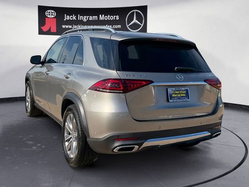 Used 2020 Mercedes-Benz GLE 450 4MATIC image 3