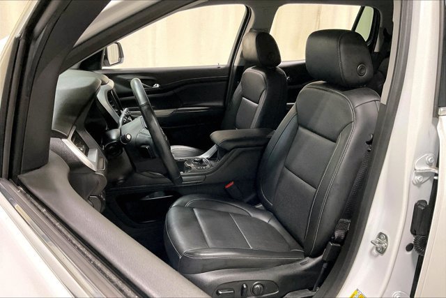Used 2023 GMC Acadia SLT w/ Preferred Package AWD/4WD image 25