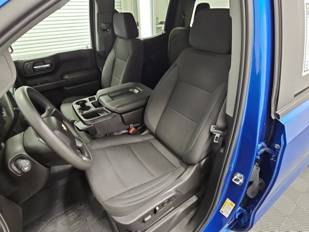 Certified 2024 Chevrolet Silverado 1500 Custom RWD image 23