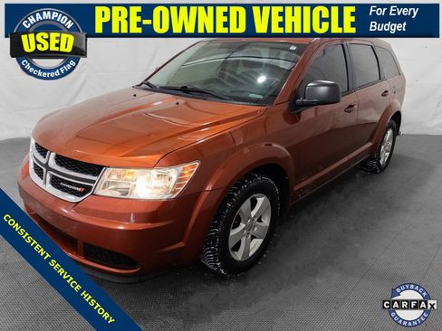 Used 2013 Dodge Journey SE image 1