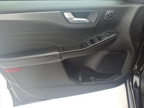 Certified 2023 Ford Escape Active w/ Tech Pack #2 image 14