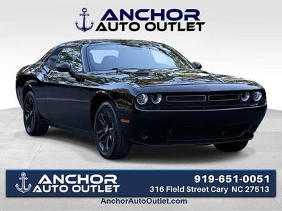Used 2015 Dodge Challenger SXT