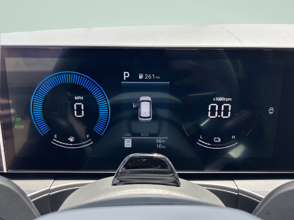 New 2026 Hyundai Santa Fe SEL FWD image 35
