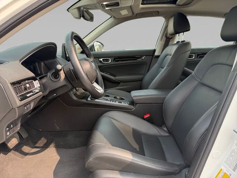 Used 2023 Honda Civic Touring image 11