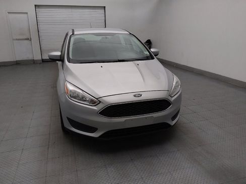 Used 2018 Ford Focus SE FWD image 14
