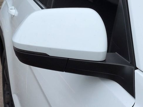 Used 2022 Volkswagen Atlas Cross Sport SE w/ Black Wheel Package image 12