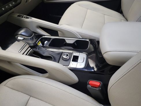 Used 2021 Kia Telluride EX w/ EX Premium Package image 26