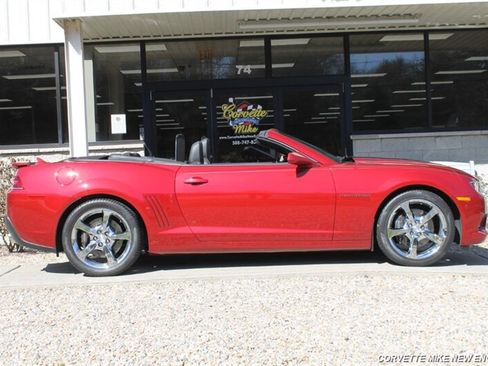 Used 2015 Chevrolet Camaro SS w/ RS Package RWD image 27