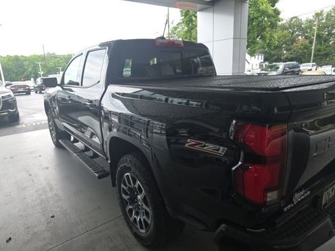 Used 2025 Chevrolet Colorado Z71 w/ Z71 Convenience Package 2 AWD/4WD image 18