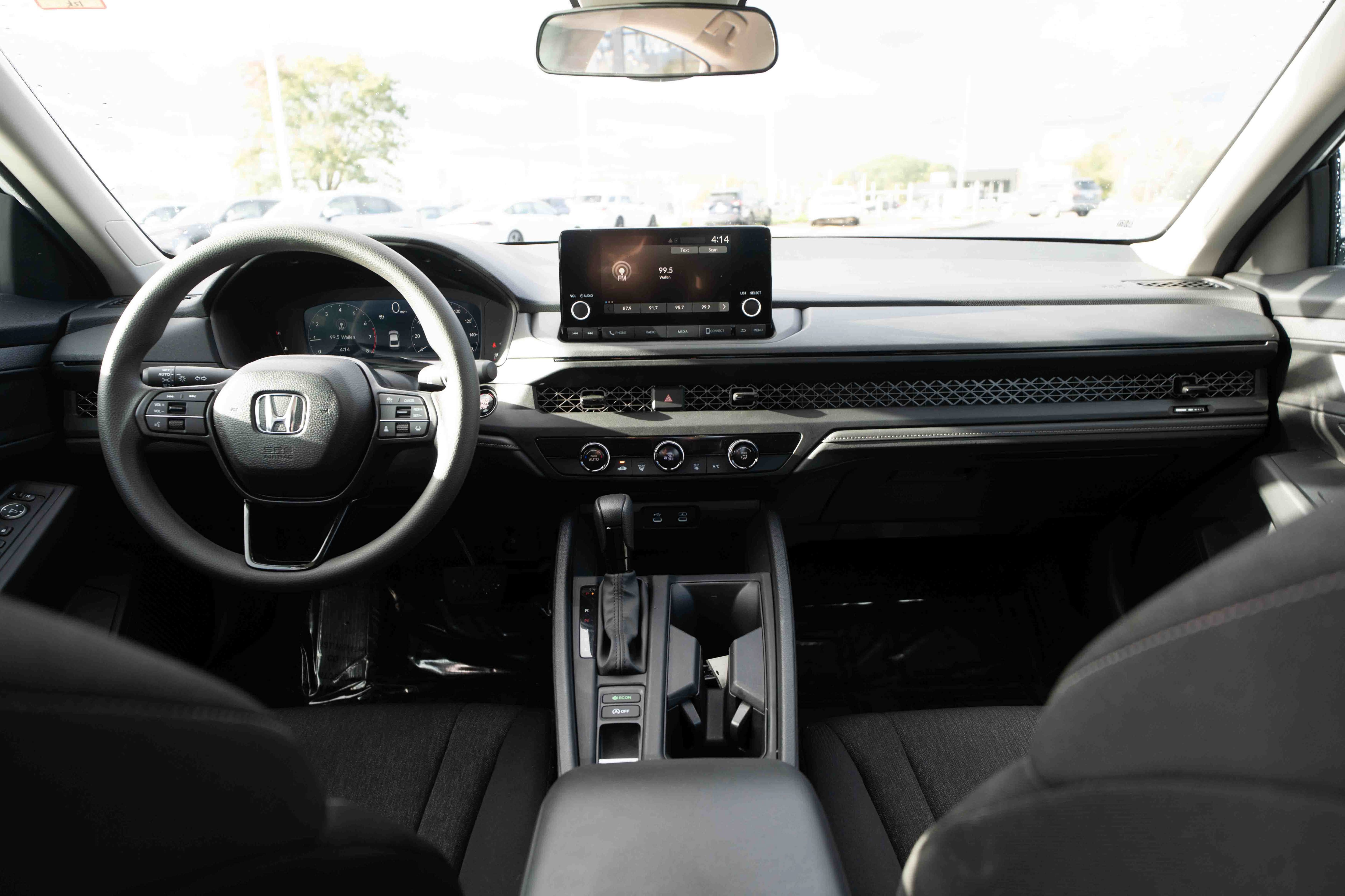 Certified 2025 Honda Accord LX image 20