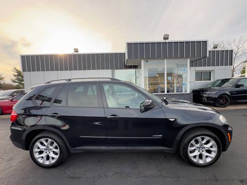 Used 2011 BMW X5 xDrive35i image 9