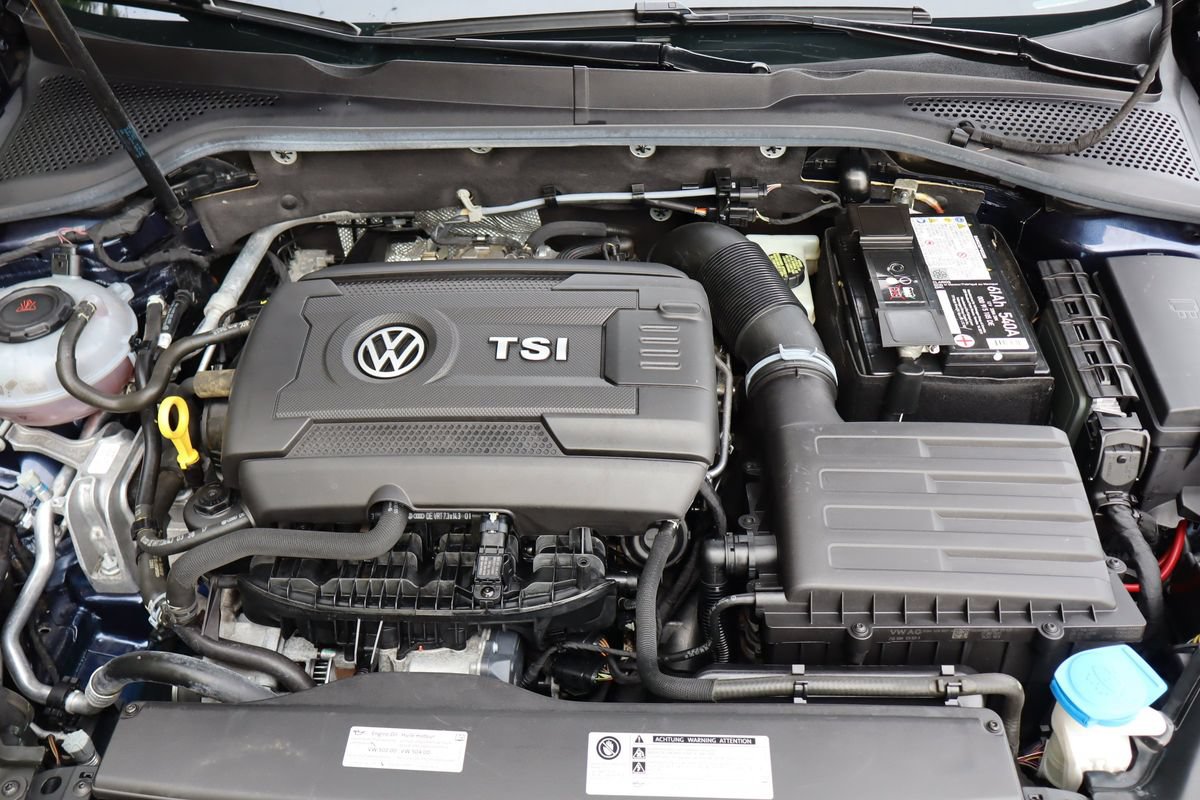 Used 2018 Volkswagen Golf S FWD image 39