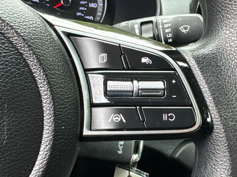 Used 2024 Kia Forte LXS image 21