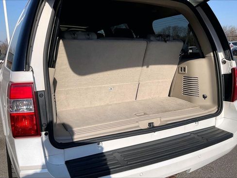 Used 2012 Ford Expedition Limited image 4