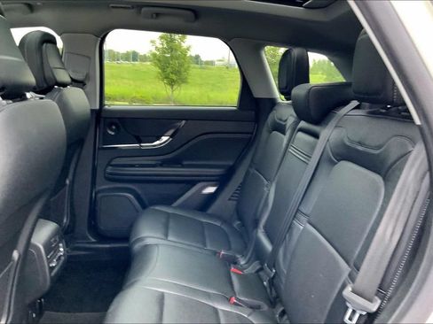Used 2020 Lincoln Corsair Reserve w/ Equipment Group 201A FWD image 11