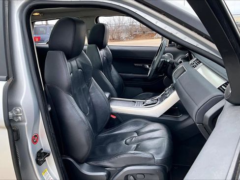 Used 2012 Land Rover Range Rover Evoque Pure Premium image 9