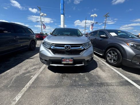 Used 2018 Honda CR-V EX image 2
