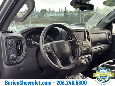 Used 2025 Chevrolet Silverado 1500 Custom Trail Boss image 12