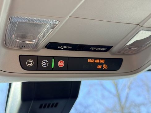 Certified 2024 Chevrolet Equinox LT w/ LPO, Floor Liner Package image 18