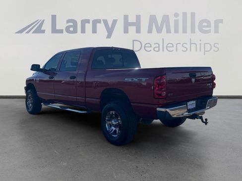 Used 2008 Dodge Ram 2500 Truck SXT image 3