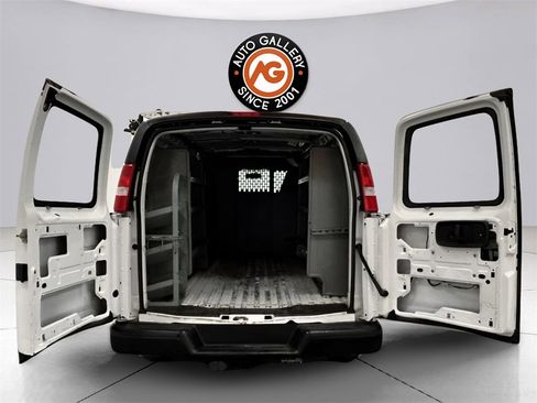 Used 2020 Chevrolet Express 2500 w/ Driver Convenience Package image 20