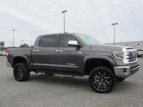 Used 2019 Toyota Tundra Limited image 2