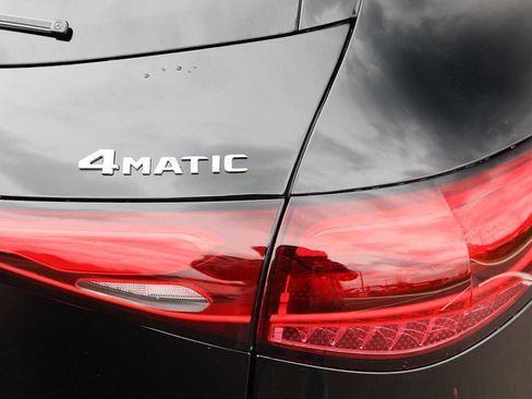 New 2026 Mercedes-Benz GLC 300 GLC 300 image 11