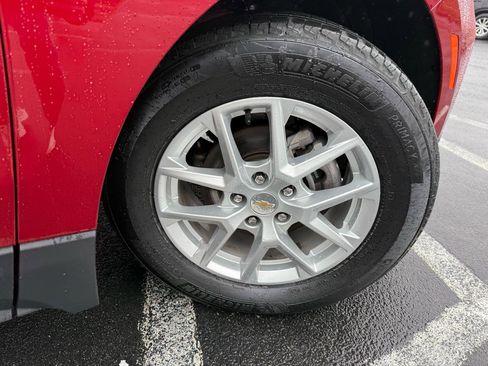 Used 2023 Chevrolet Equinox LT image 32