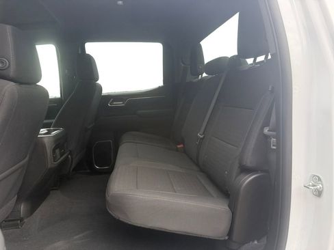 Used 2025 Chevrolet Silverado 1500 LT AWD/4WD image 13