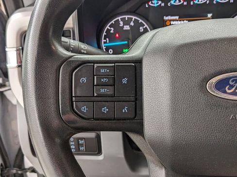 Certified 2023 Ford F250 XL w/ XL Chrome Package image 30