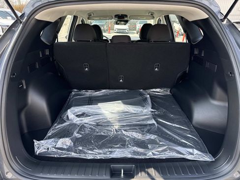New 2026 Hyundai Tucson SE image 11