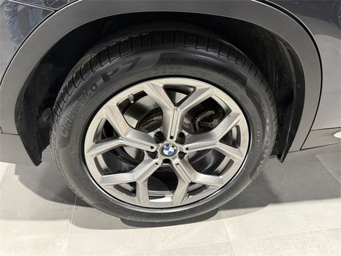 Used 2022 BMW X3 xDrive30i w/ Premium Package 2 image 11