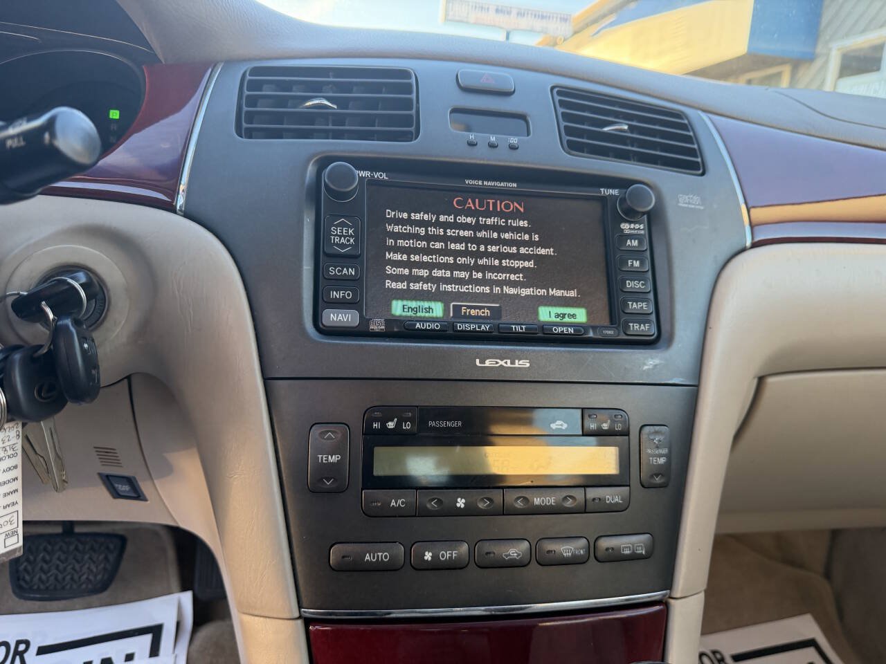 Used 2002 Lexus ES 330 FWD image 32